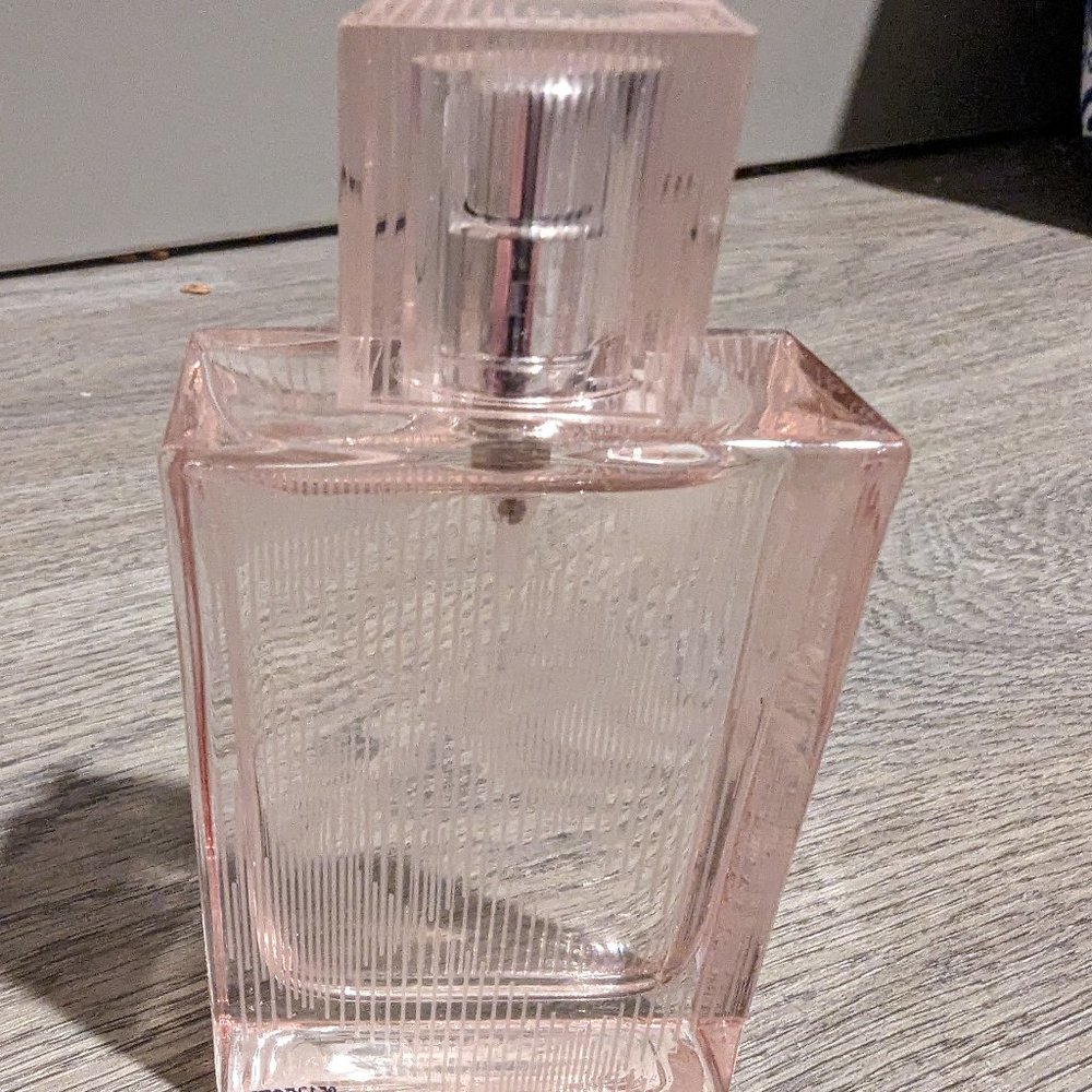 Burberry Brit sheer 50ml/1.6 fl oz like new